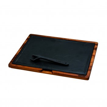      30x30cm. (5 pieces silicon seperater, 