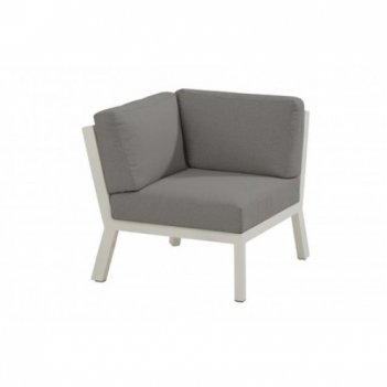  4 seasons outdoor byron  ,  