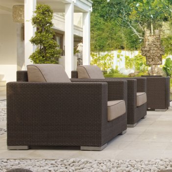    skyline design cuatro 2011,  
