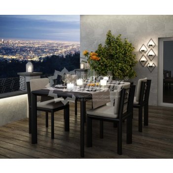   1  lounge pad