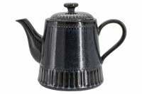   black kitchen, 1 
