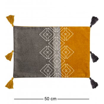 Hom-01     (33*48)