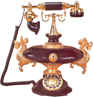 - playbox (320230360 )