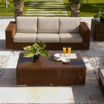     skyline design cuatro 2014,  
