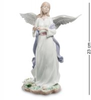 Jp-10/18   (pavone)